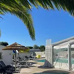 5 Pers - Pmr - Terrasse Spacieuse - Api-1-52-1017 אתר קמפינג סן-פייר-ד'אולרון
